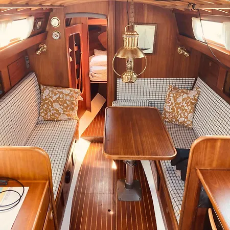 Marina Experience - On A Classic Sailing Yacht