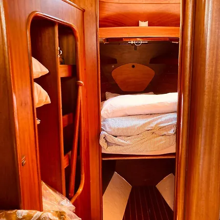 Marina Experience - On A Classic Sailing Yacht Botel Zoppot