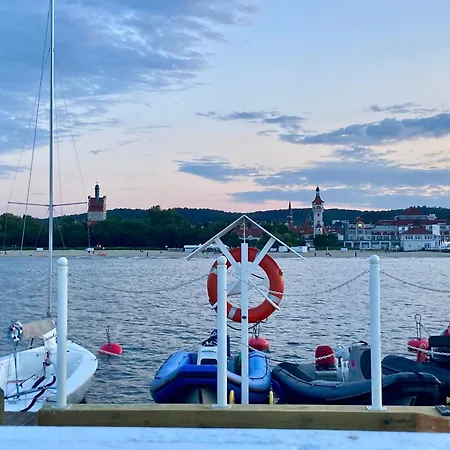 Marina Experience - On A Classic Sailing Yacht Botel *