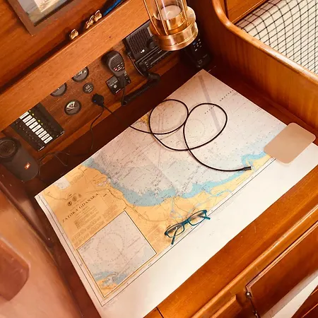 Marina Experience - On A Classic Sailing Yacht Botel Zoppot
